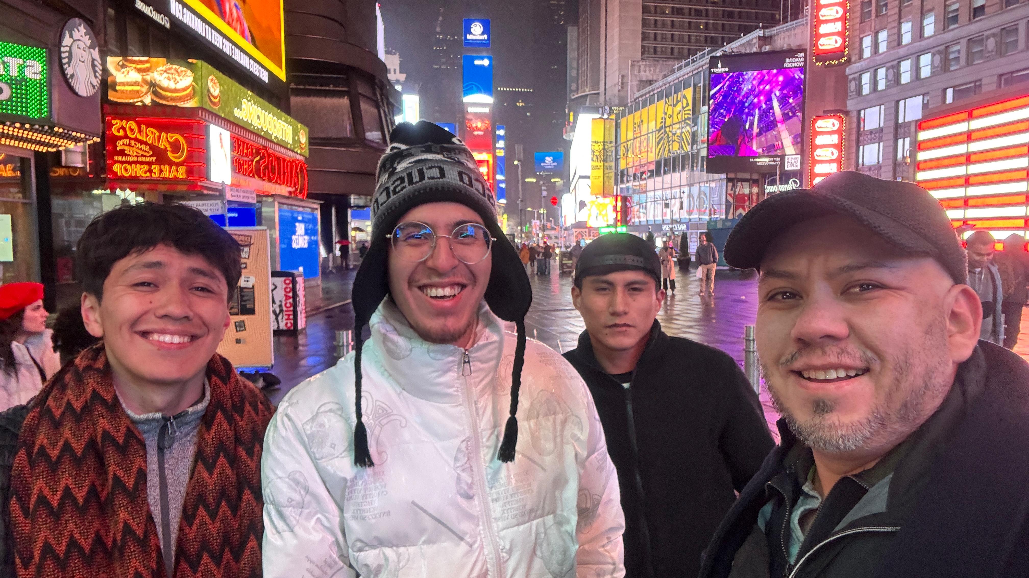 Participantes en Times Square